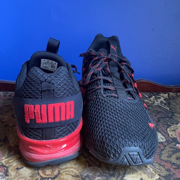 Men’s size 10 PUMA - Picture 2 of 11